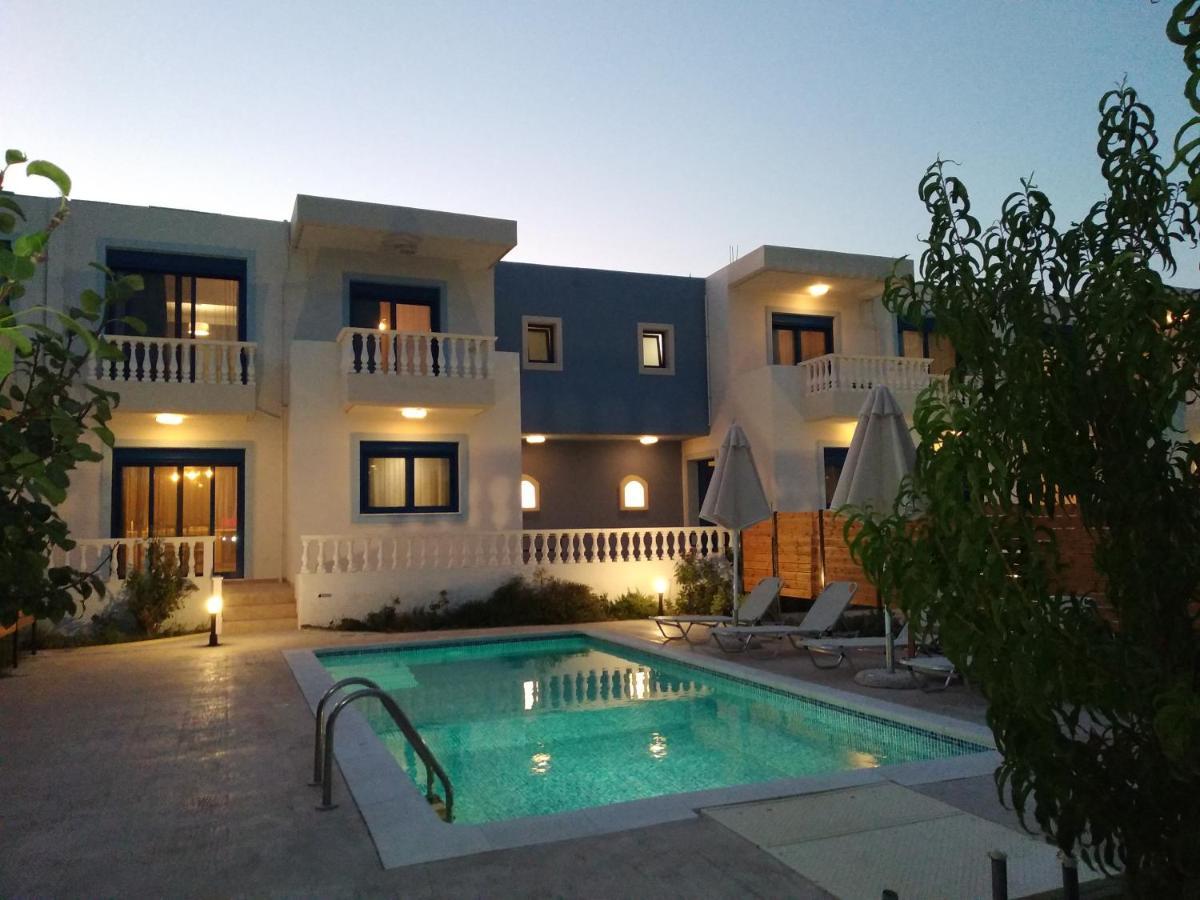 Rita Mare Seafront Villas Heated Pools Gennadi Extérieur photo
