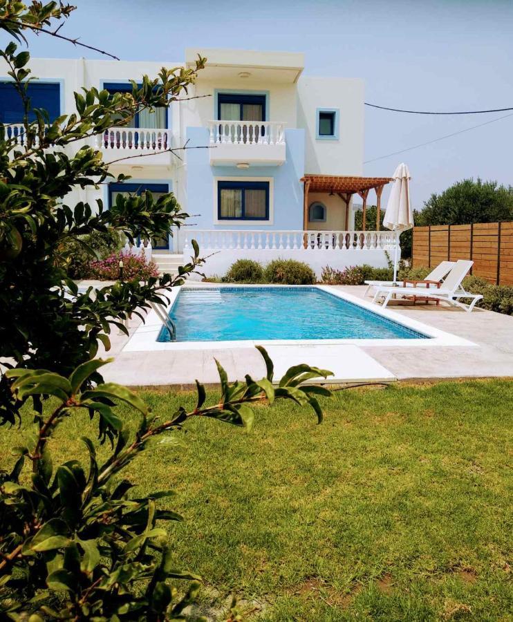 Rita Mare Seafront Villas Heated Pools Gennadi Extérieur photo
