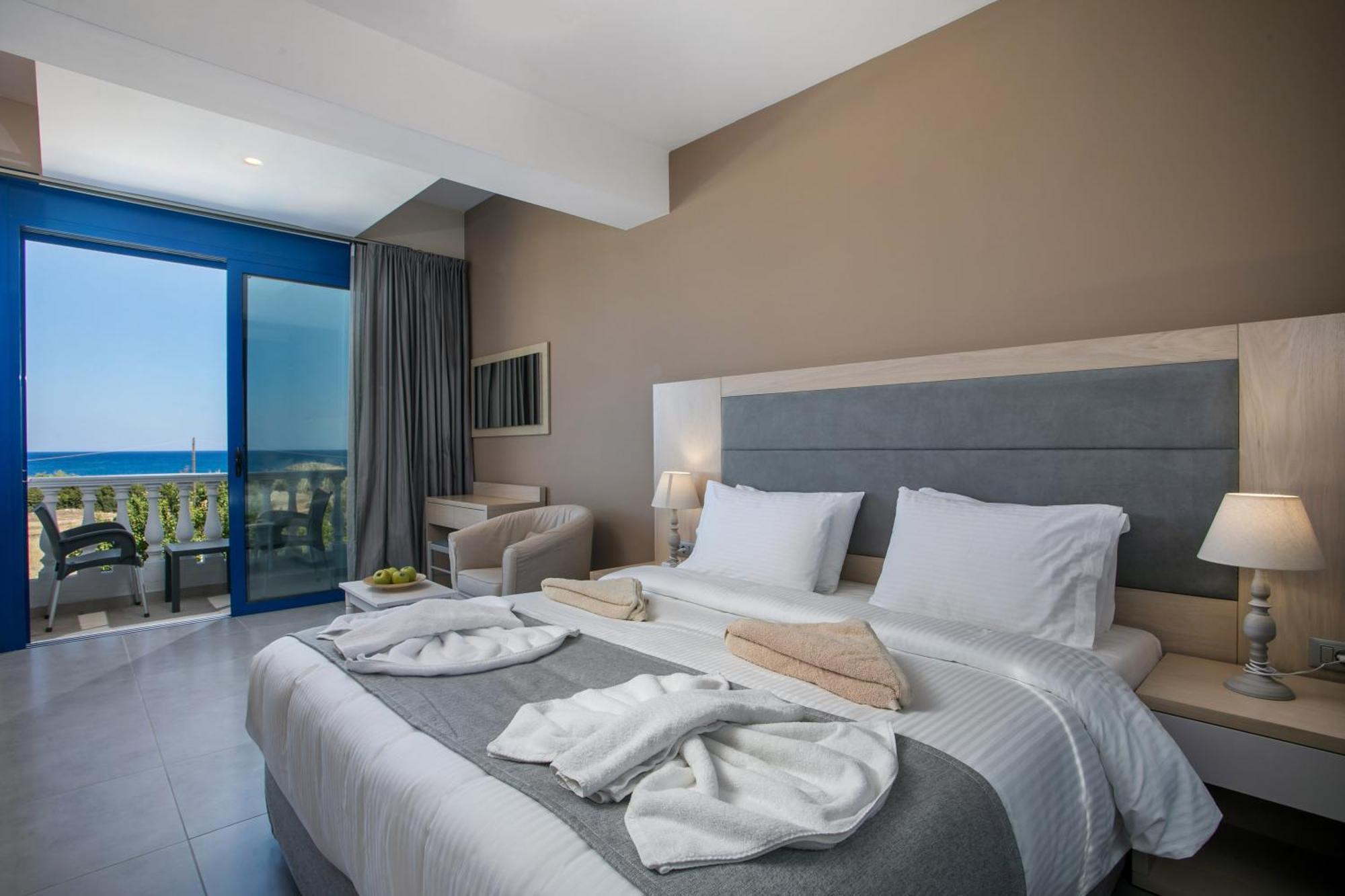 Rita Mare Seafront Villas Heated Pools Gennadi Extérieur photo