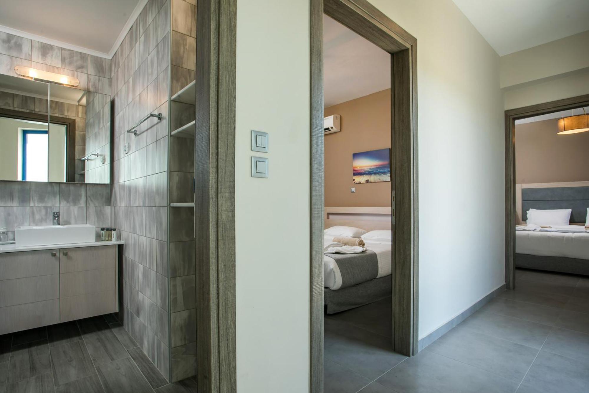 Rita Mare Seafront Villas Heated Pools Gennadi Extérieur photo
