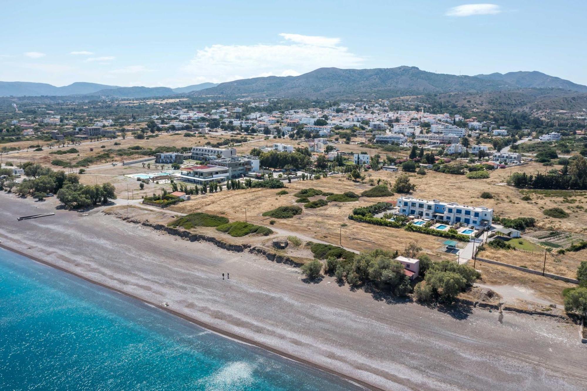 Rita Mare Seafront Villas Heated Pools Gennadi Extérieur photo