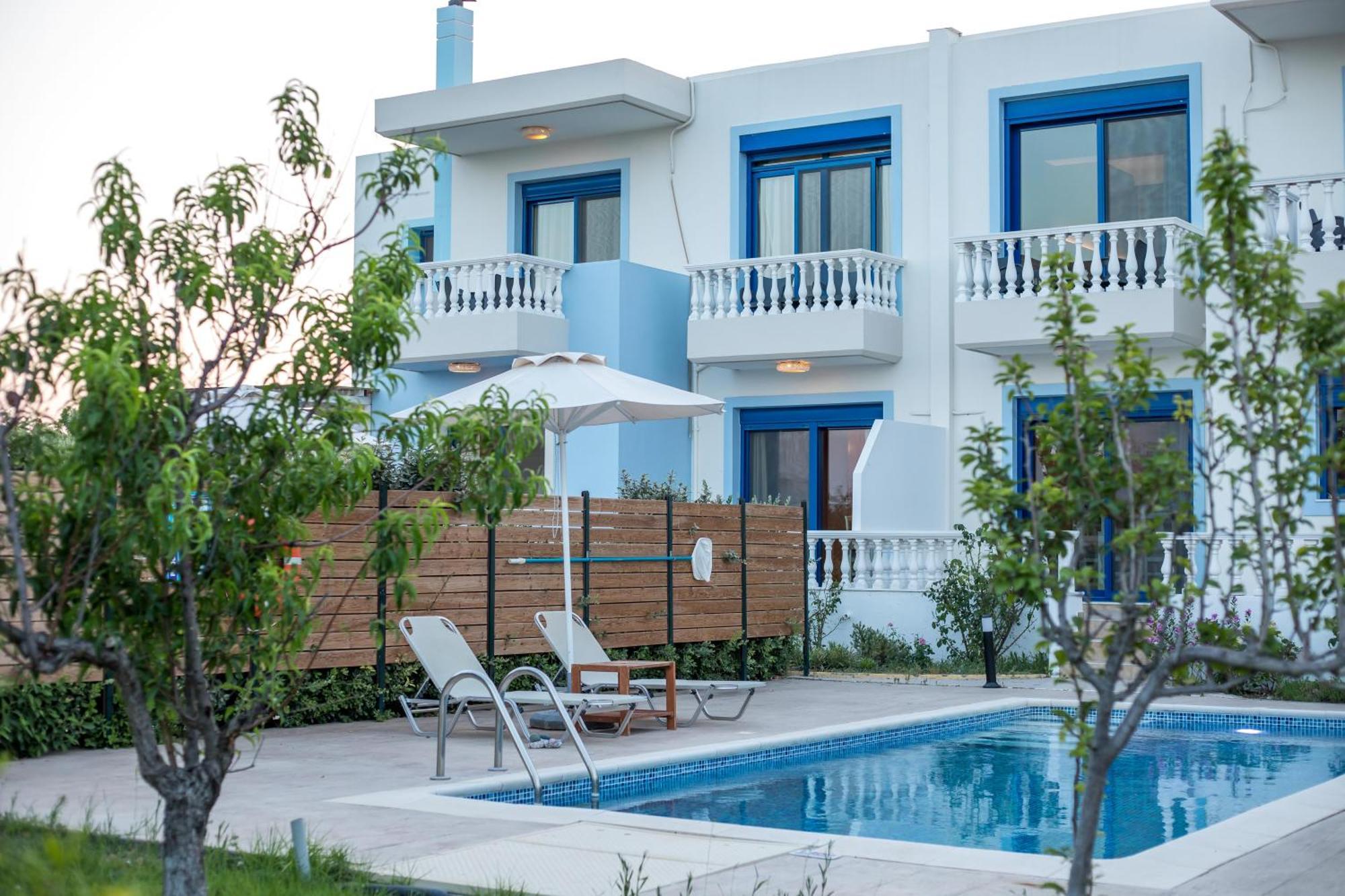 Rita Mare Seafront Villas Heated Pools Gennadi Extérieur photo