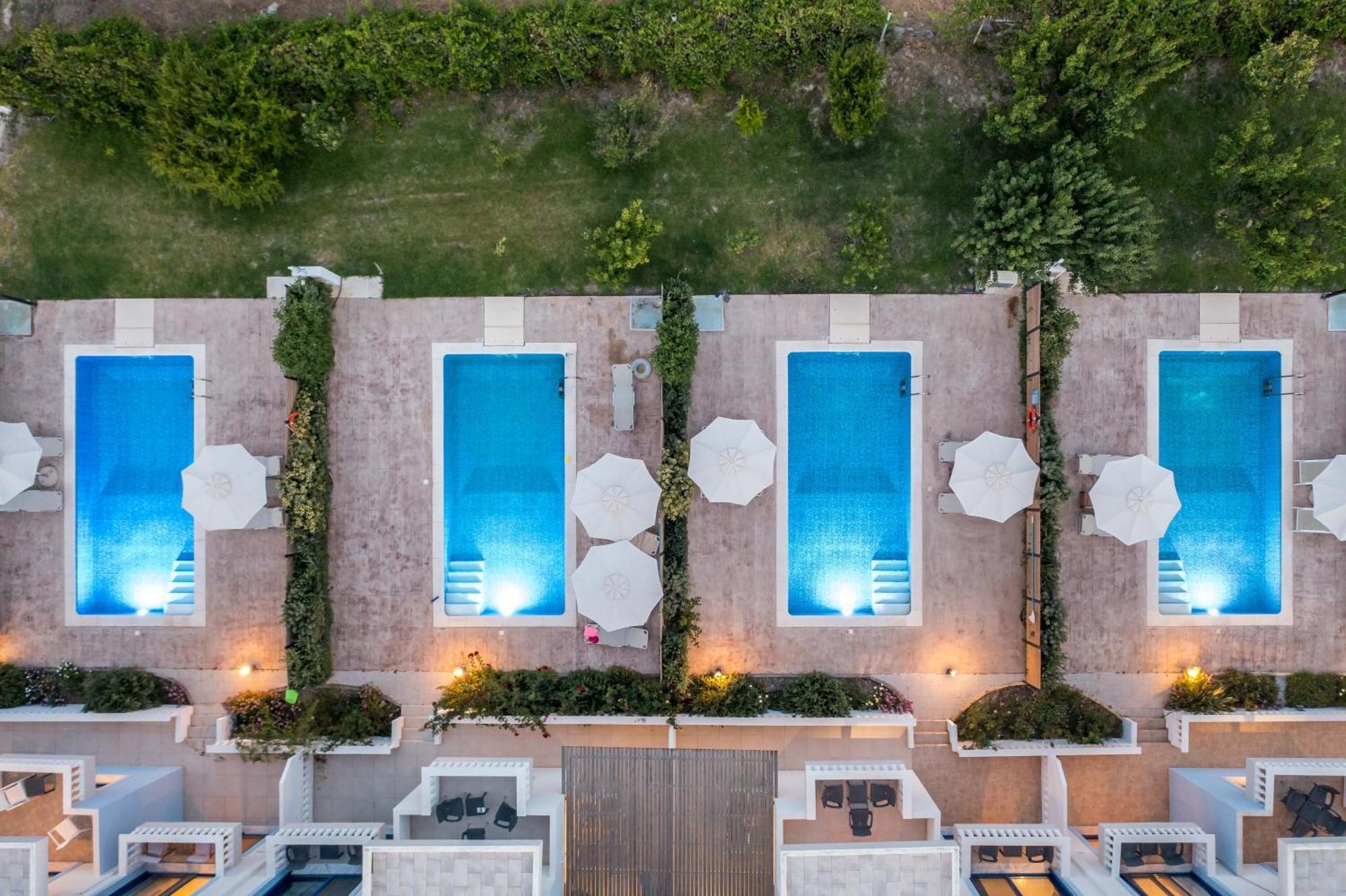 Rita Mare Seafront Villas Heated Pools Gennadi Extérieur photo