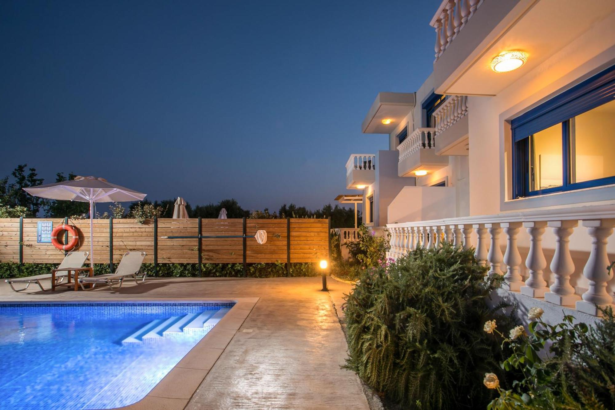 Rita Mare Seafront Villas Heated Pools Gennadi Extérieur photo