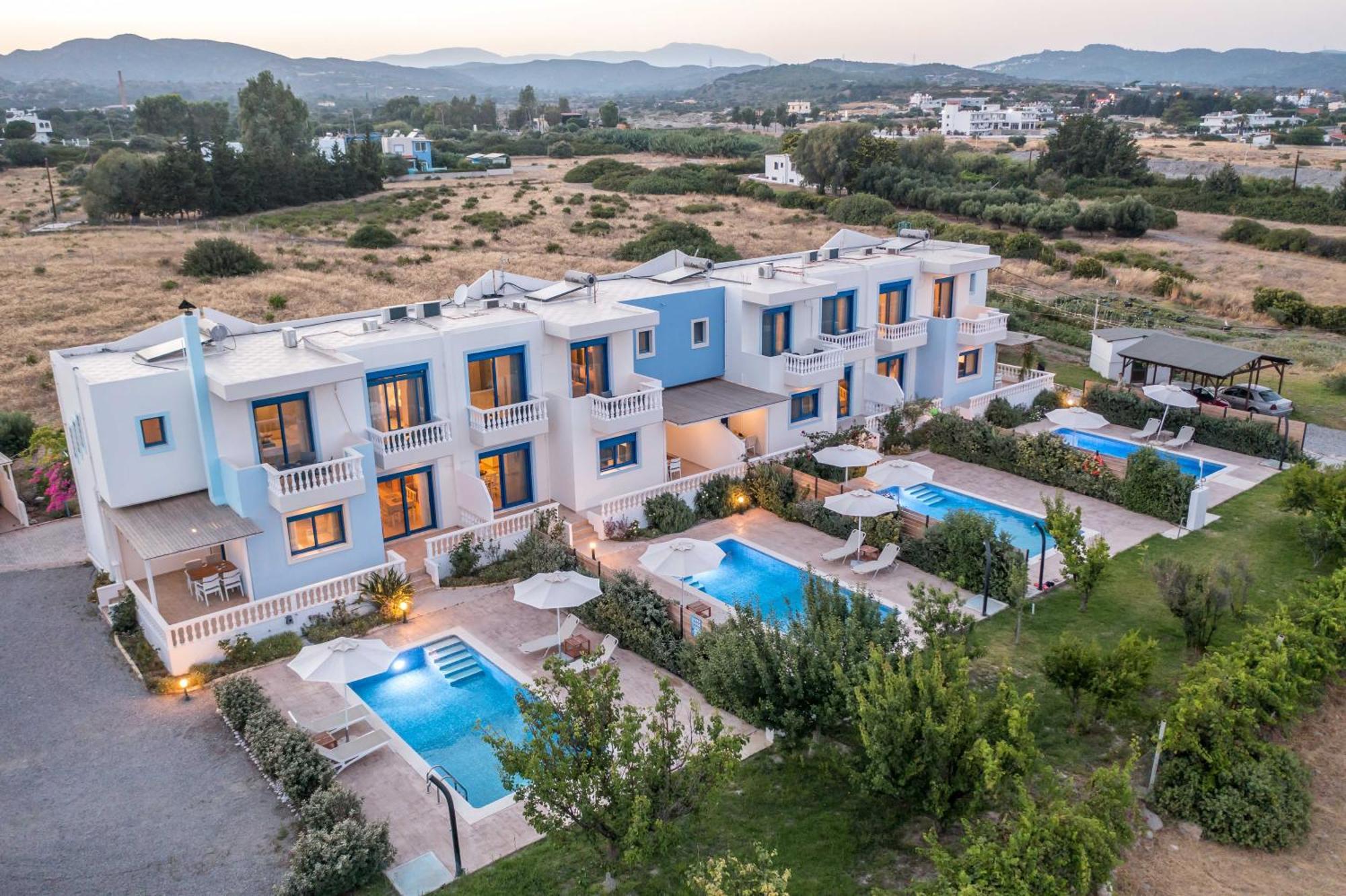 Rita Mare Seafront Villas Heated Pools Gennadi Extérieur photo
