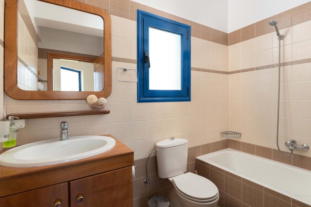 Rita Mare Seafront Villas Heated Pools Gennadi Extérieur photo